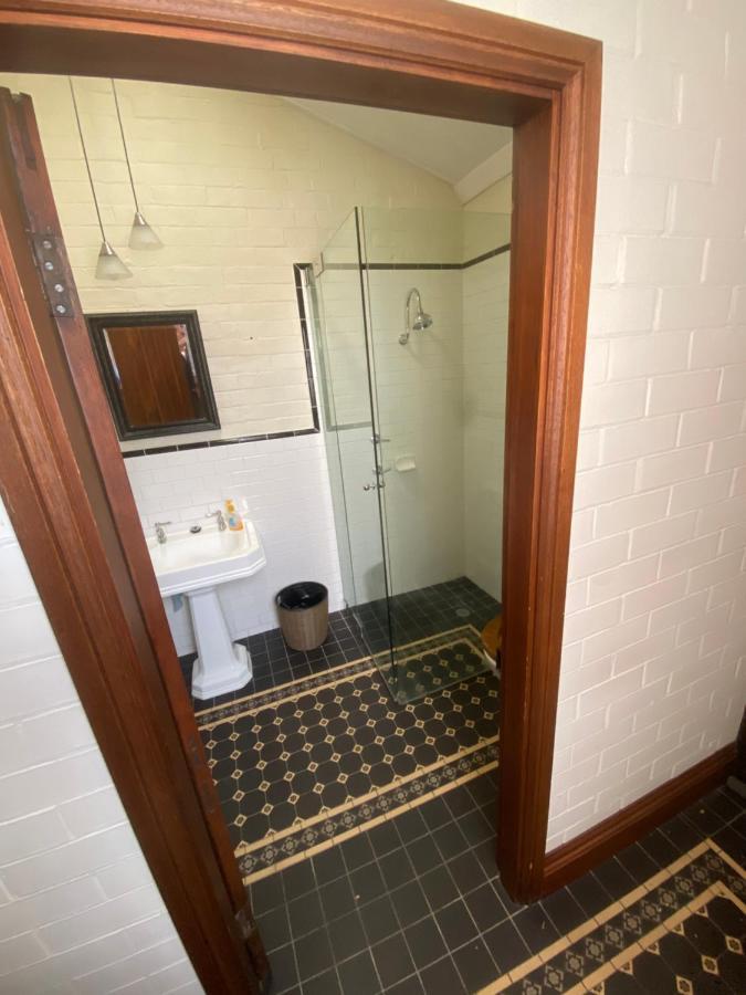 Yass Central Bed & Breakfast 外观 照片